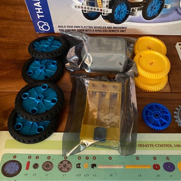 Thames & Kosmos remote control machines construction kit, like new - Picture 4 of 10